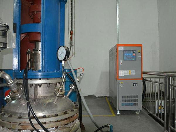 反應釜控溫專用有機熱載體爐